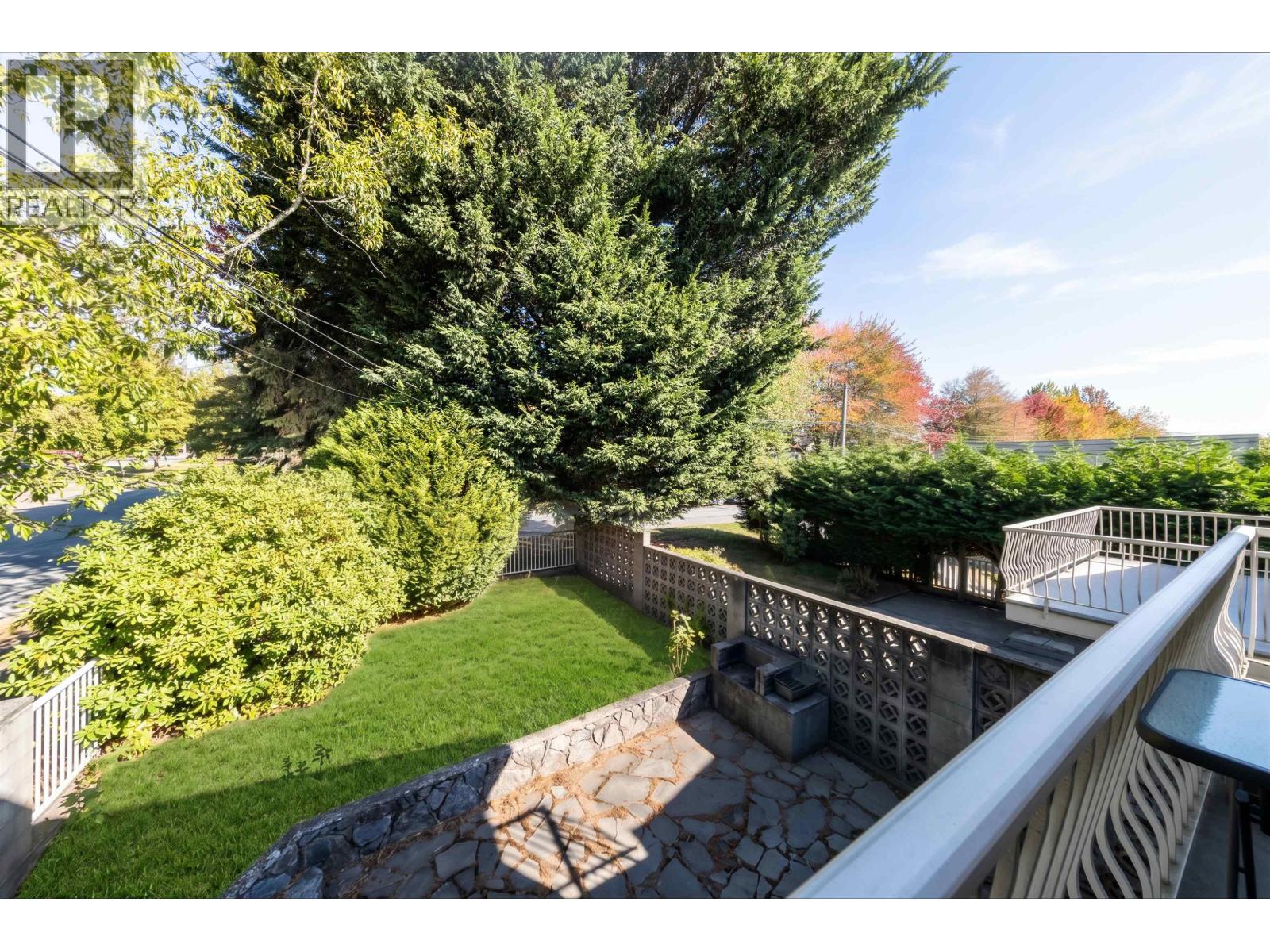 7658 FREMLIN STREET, Vancouver
