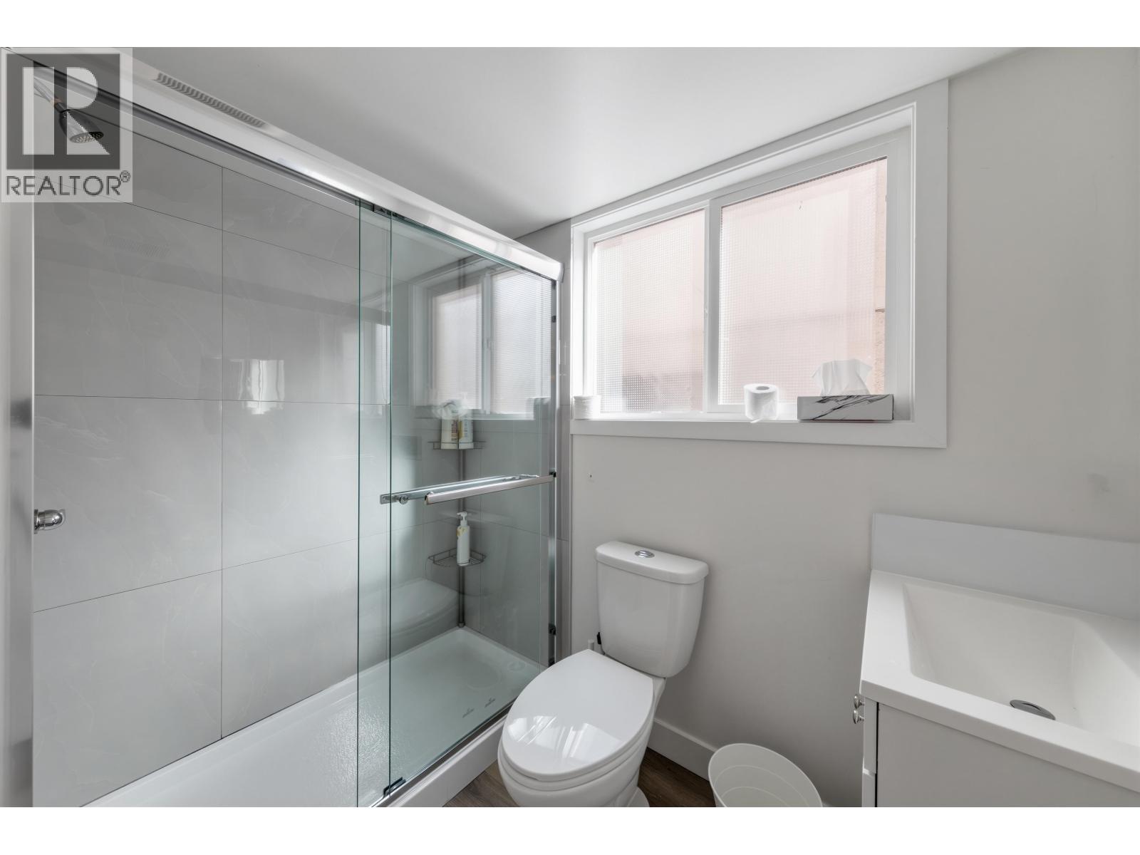 7658 FREMLIN STREET, Vancouver