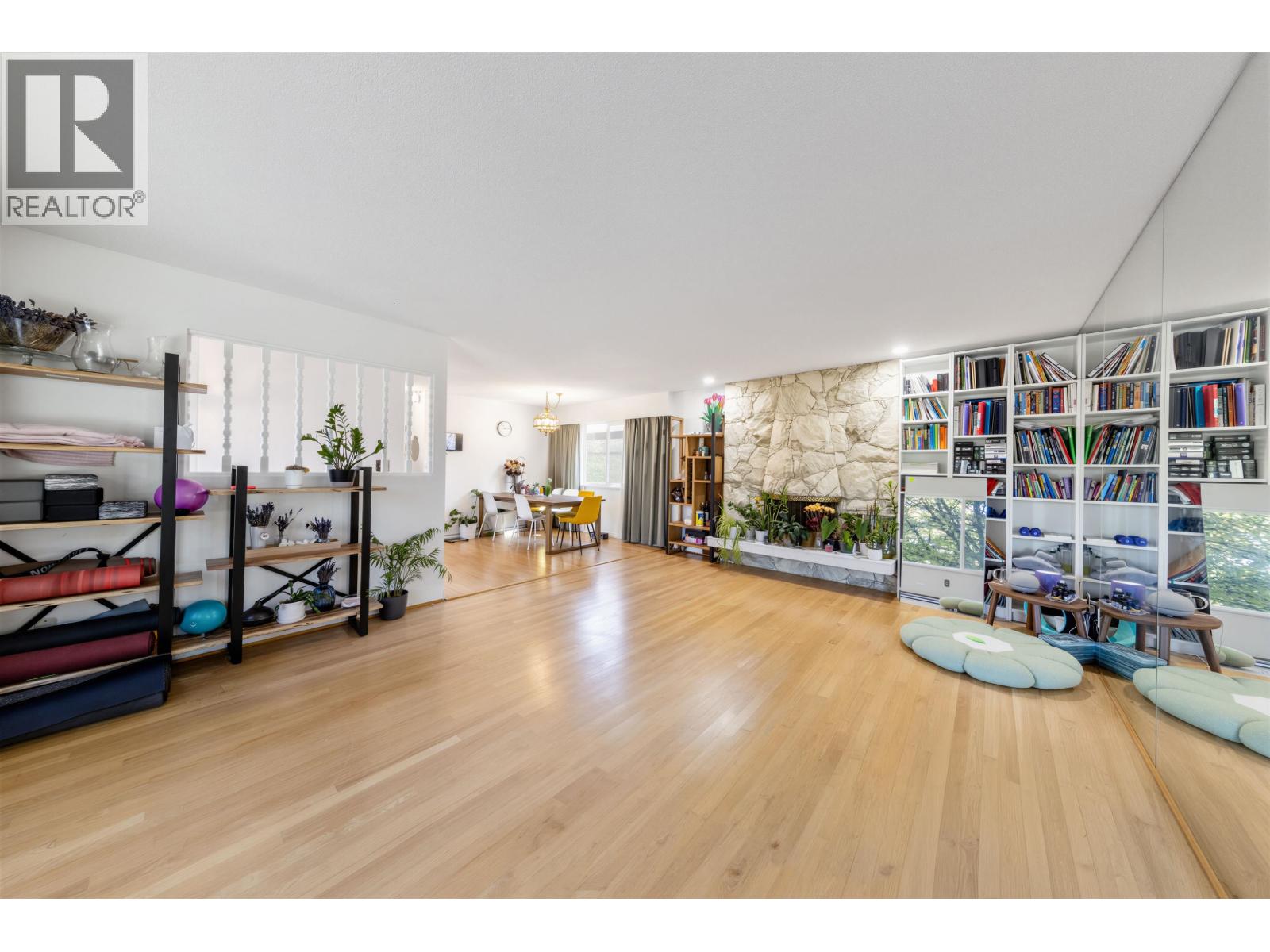 7658 FREMLIN STREET, Vancouver