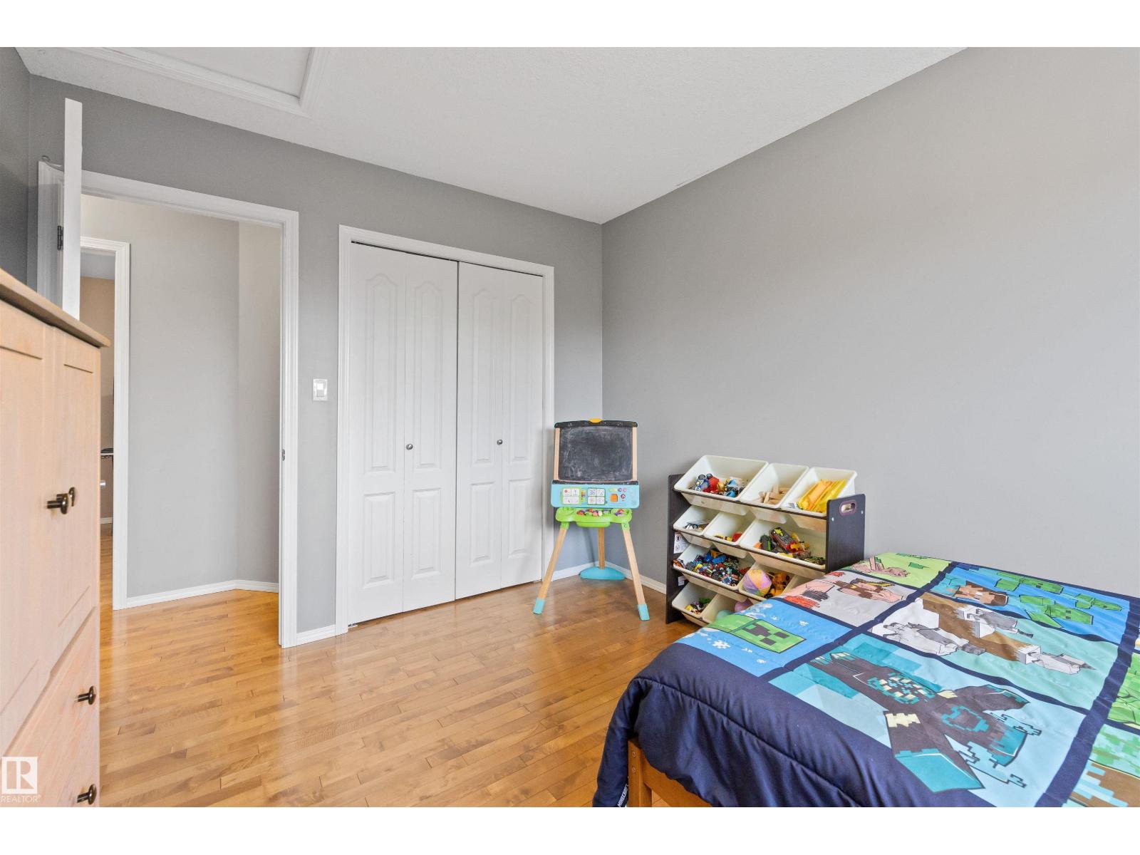 9506 83 Avenue, photo 37