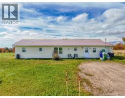 90 Frog Lake Road, photo 2