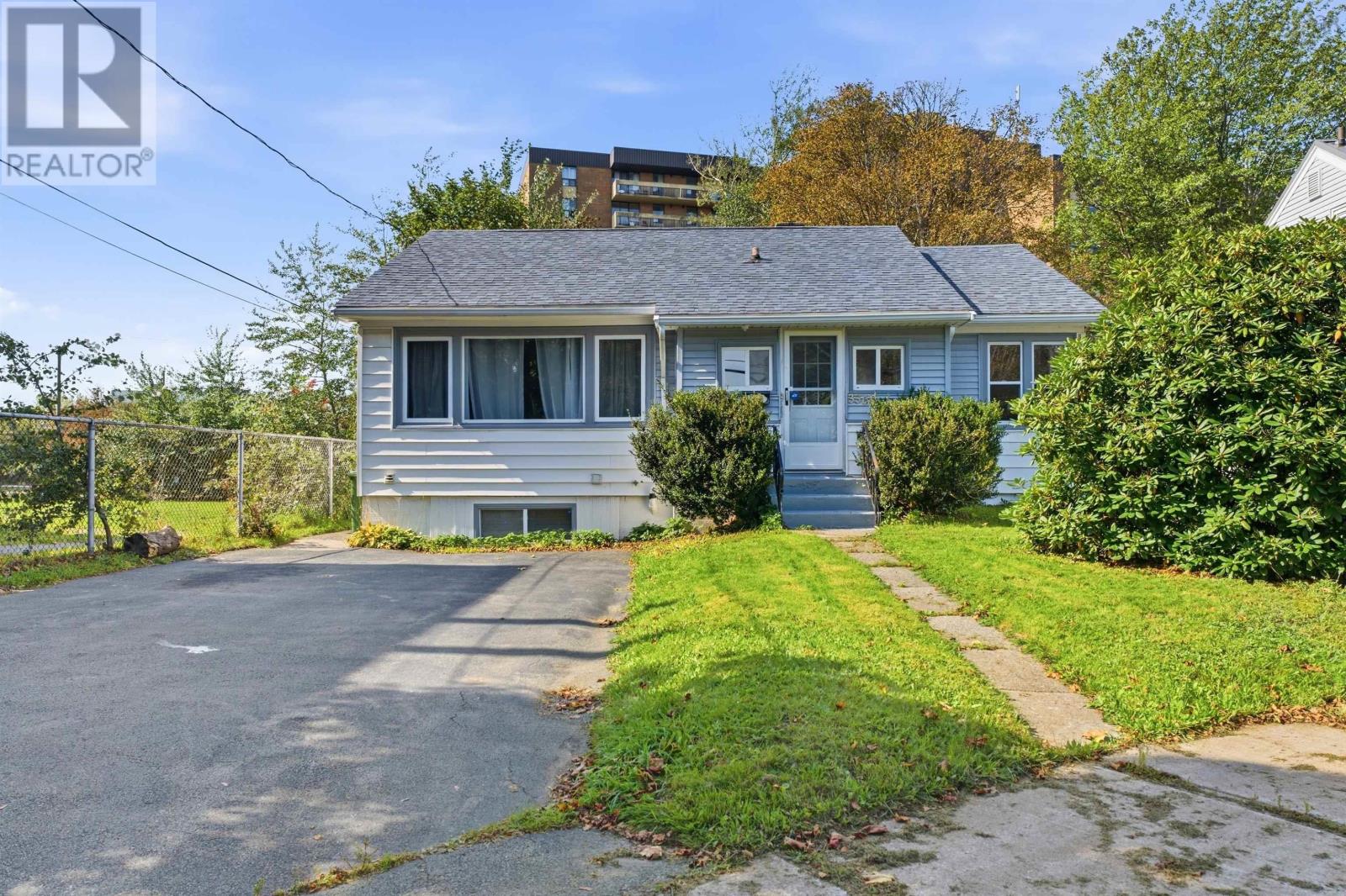 3360 St Andrews Avenue - 2