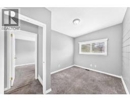 7409 37 Avenue Nw, Calgary, AB T3B1W8 Photo 24