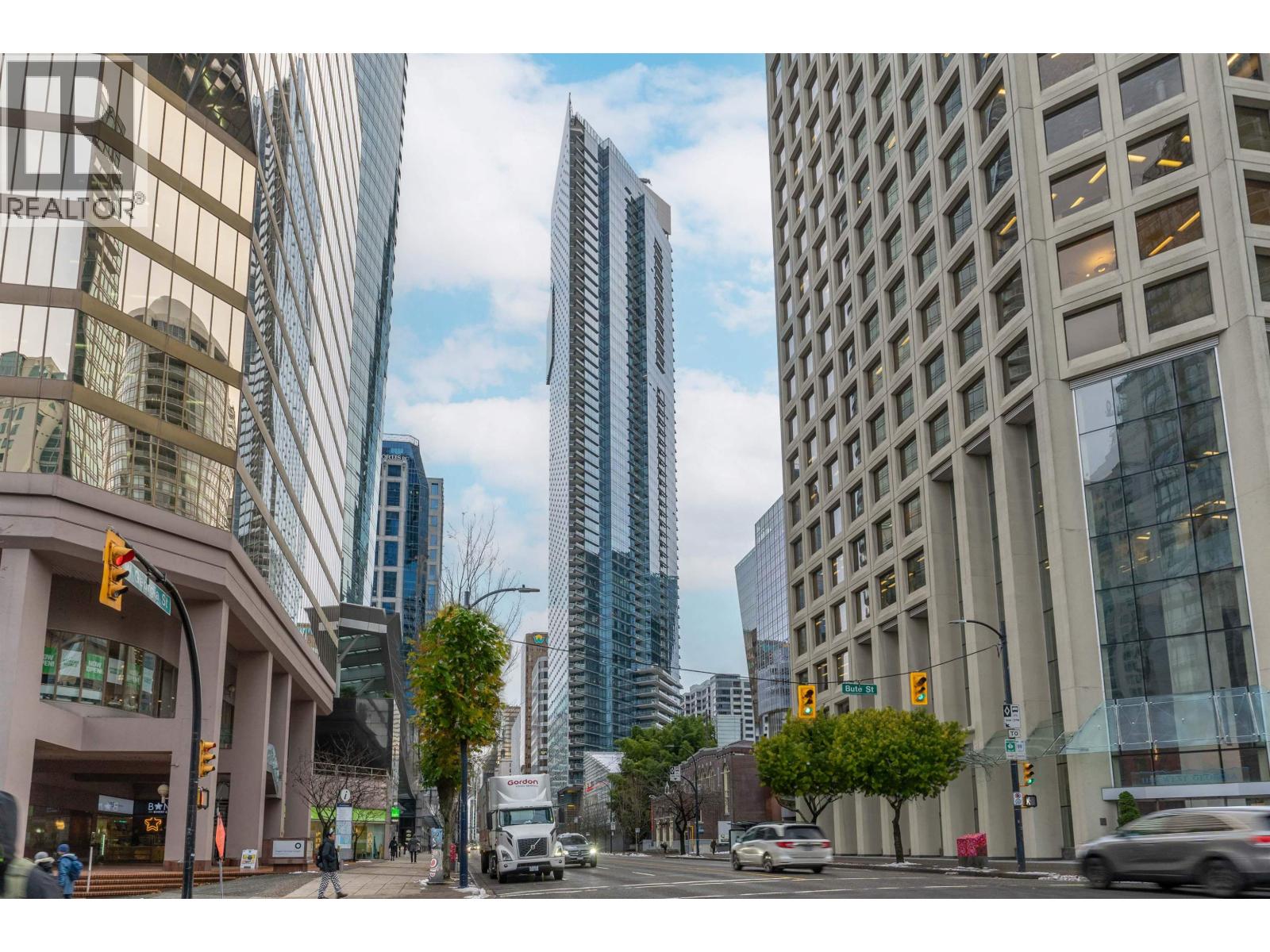 2704 1111 ALBERNI STREET, Vancouver