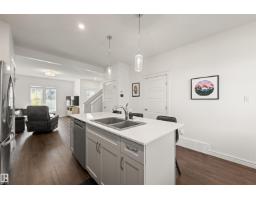 222 Desrochers Bv Sw, Edmonton, AB T6W4N2 Photo 12