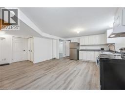 233 Dearborn Boulevard Unit# Lower, Waterloo, ON N2J4Y5 Photo 9