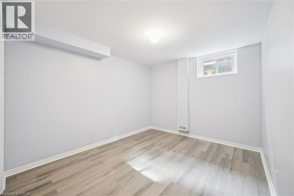 233 Dearborn Boulevard — photo 14