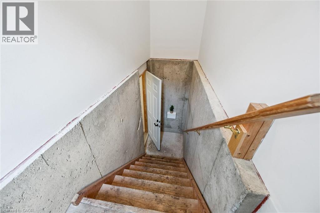 233 DEARBORN Boulevard Unit# Lower, Waterloo — photo 4