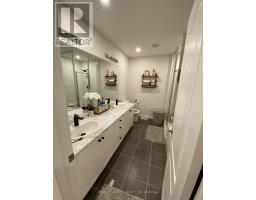 100 Dolobram Trail, Brampton, ON L7A4Y4 Photo 11