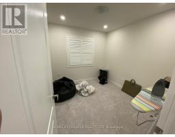 100 Dolobram Trail, Brampton, ON L7A4Y4 Photo 9