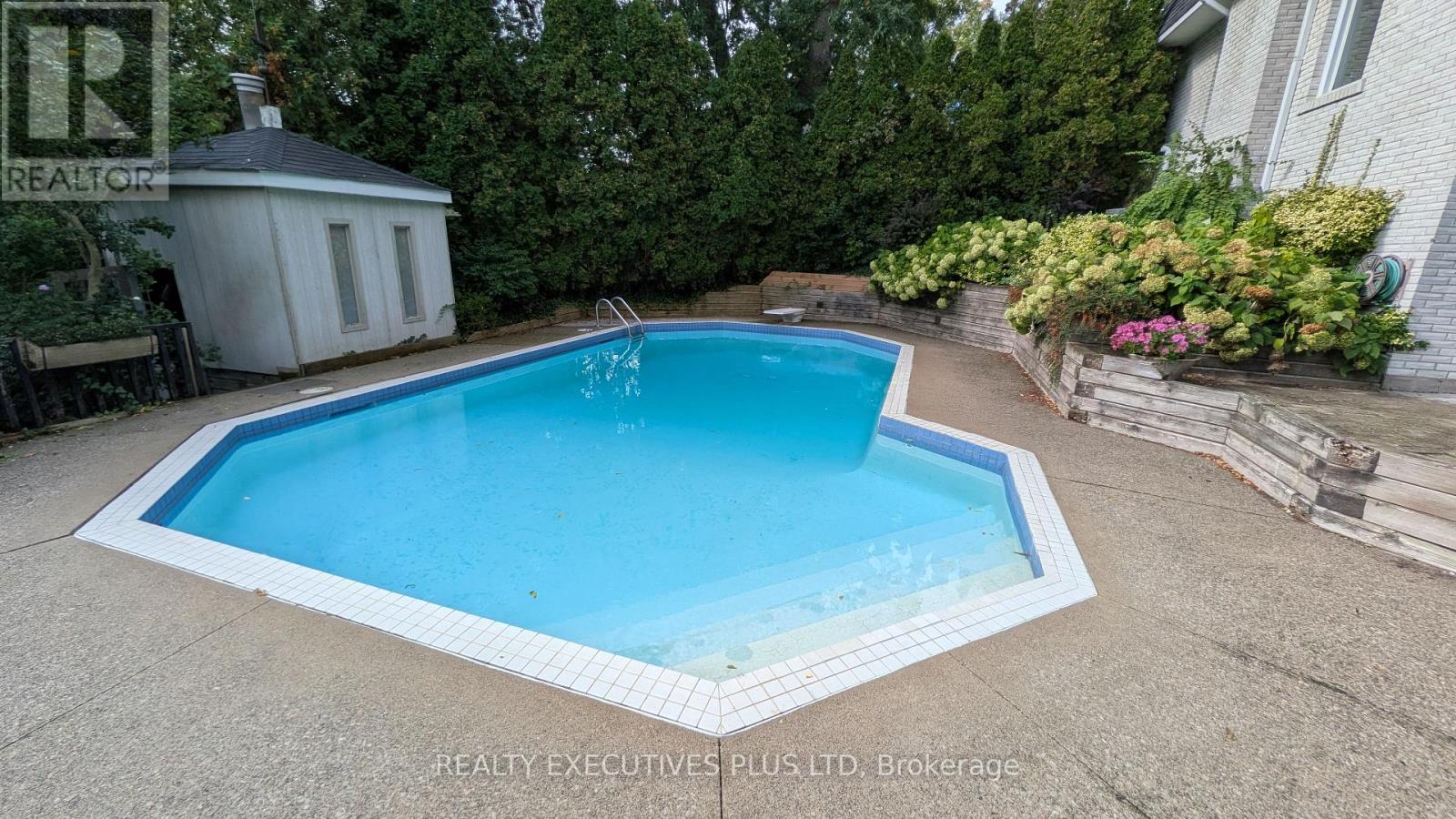 691 NAUTALEX COURT - Image 16