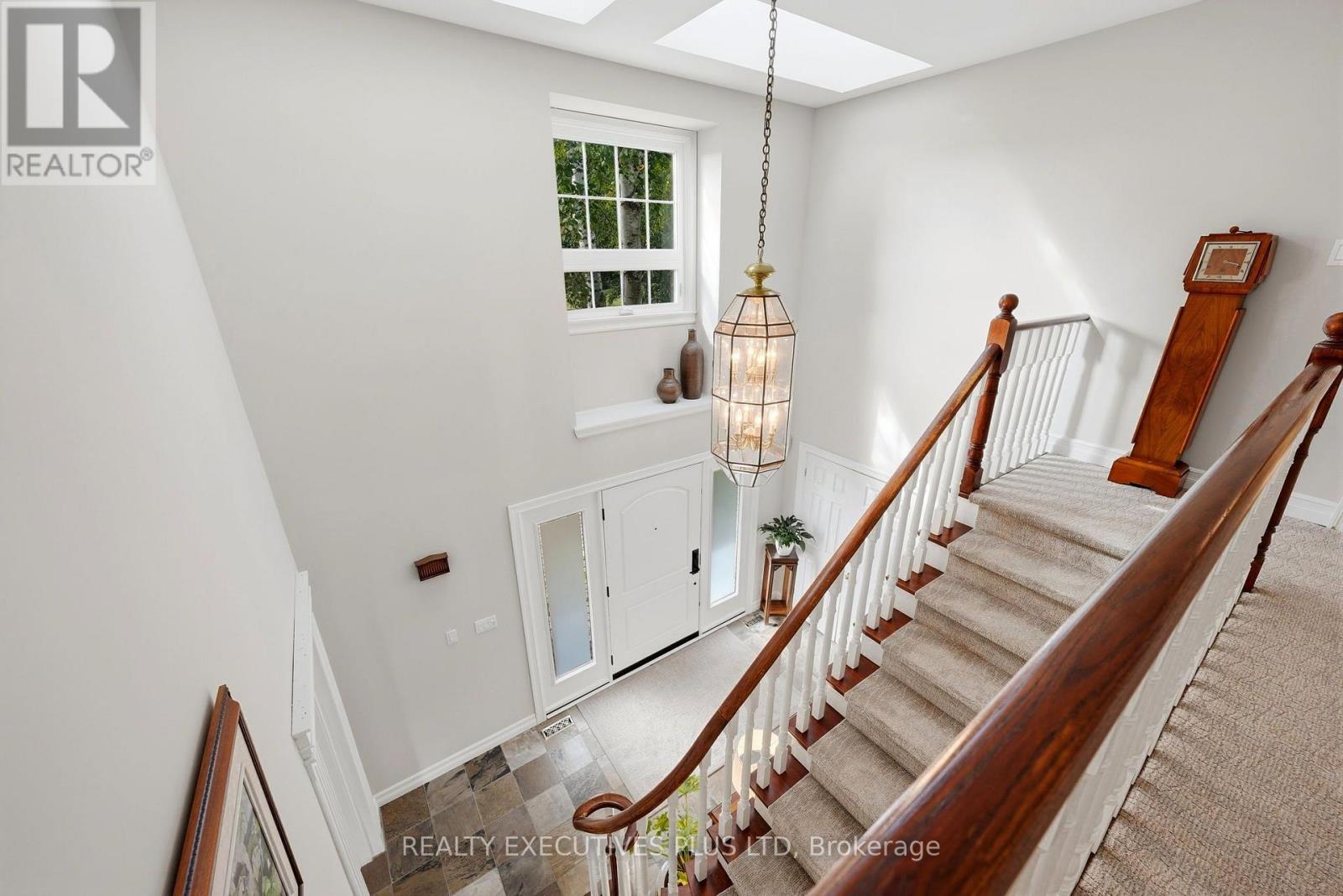 691 NAUTALEX COURT - Image 22