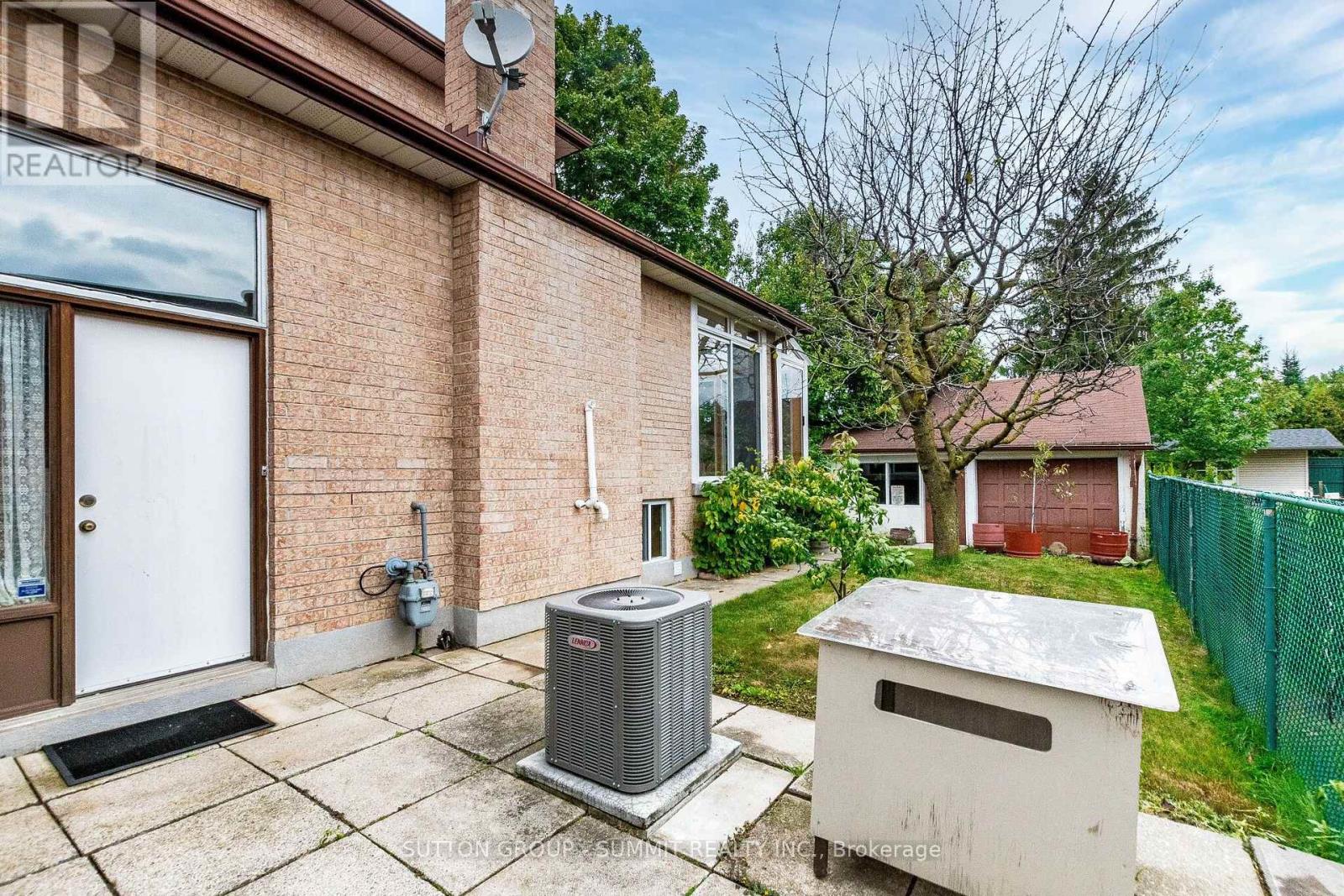 2477 CLIFF ROAD - 38