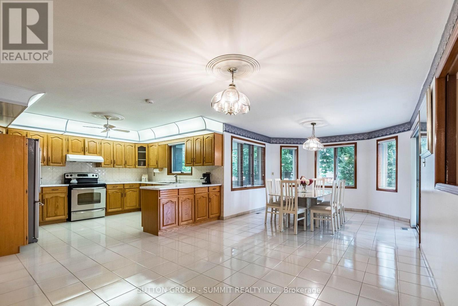 2477 CLIFF ROAD - 9