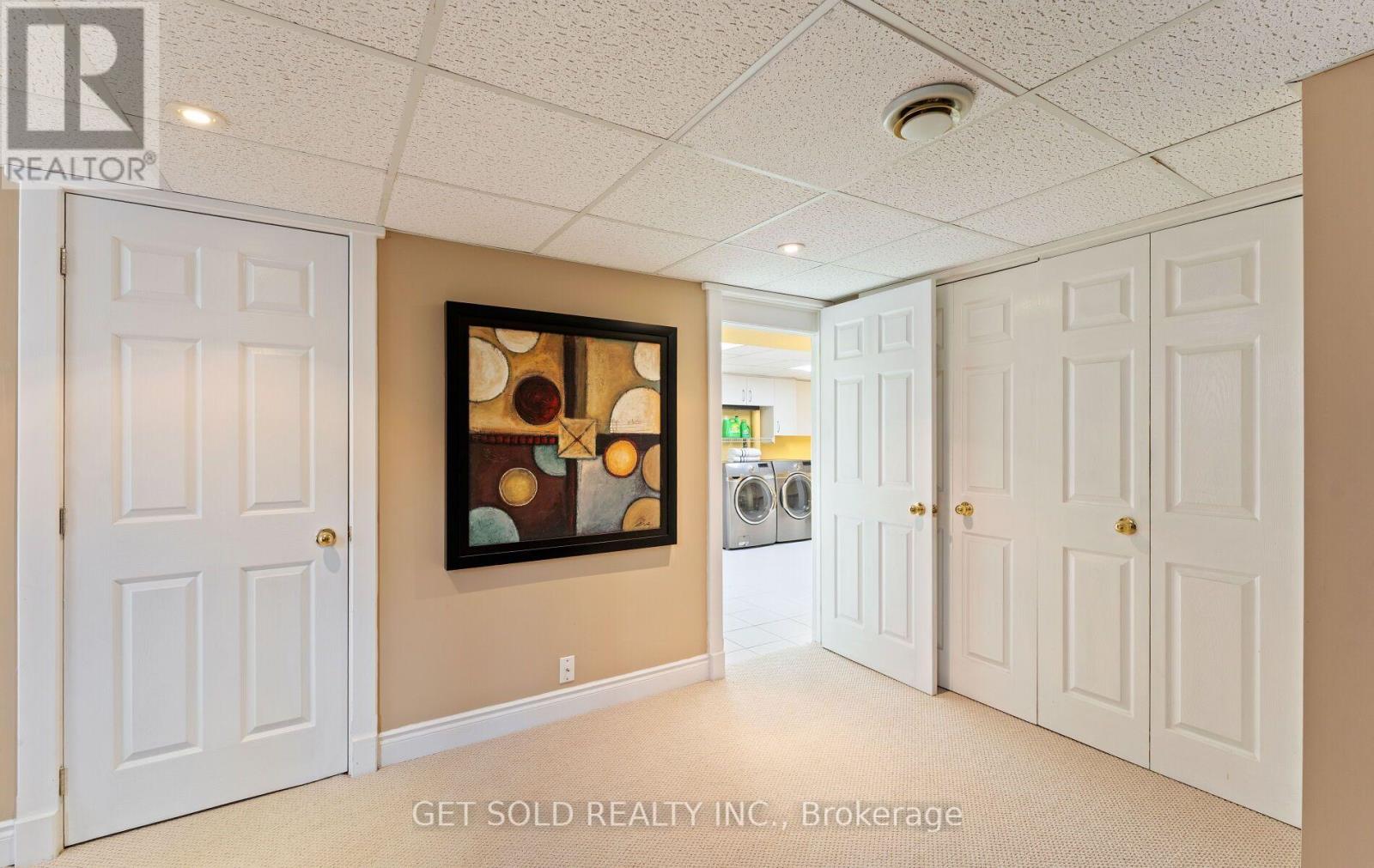 19 FELLER ROAD - 31