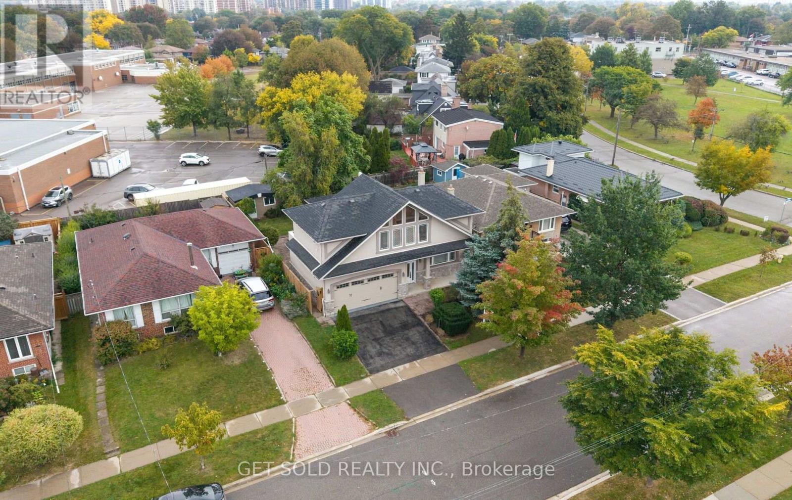 19 FELLER ROAD - 48