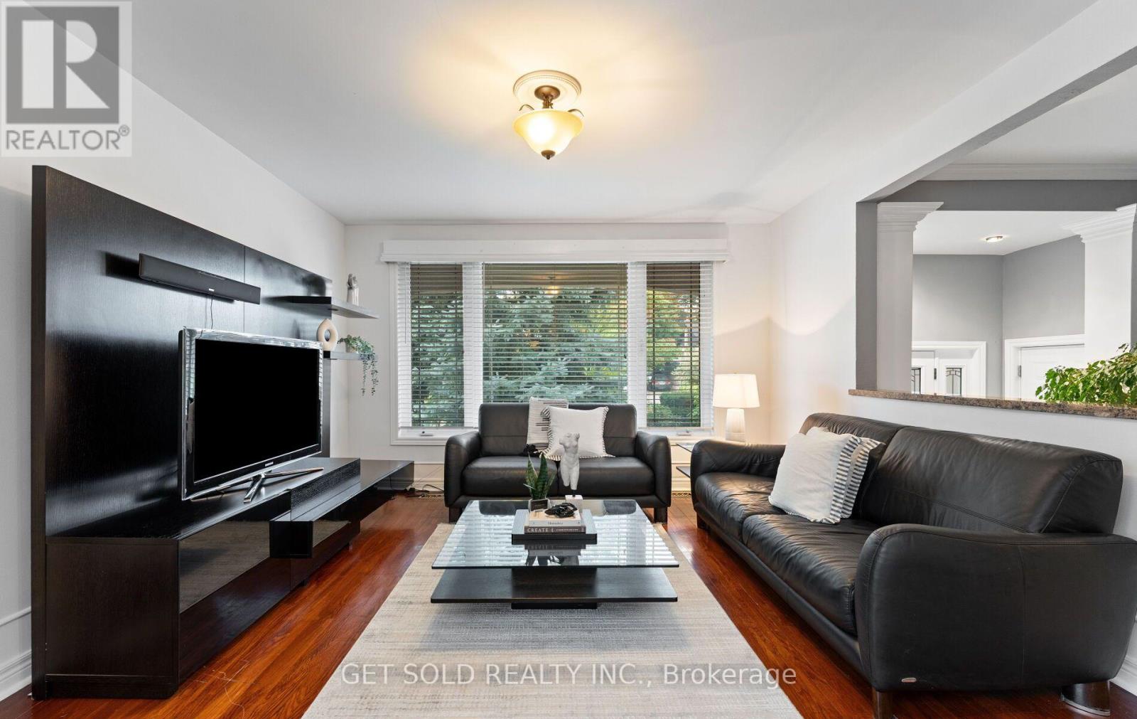 19 Feller Road, Toronto, ON photo 7