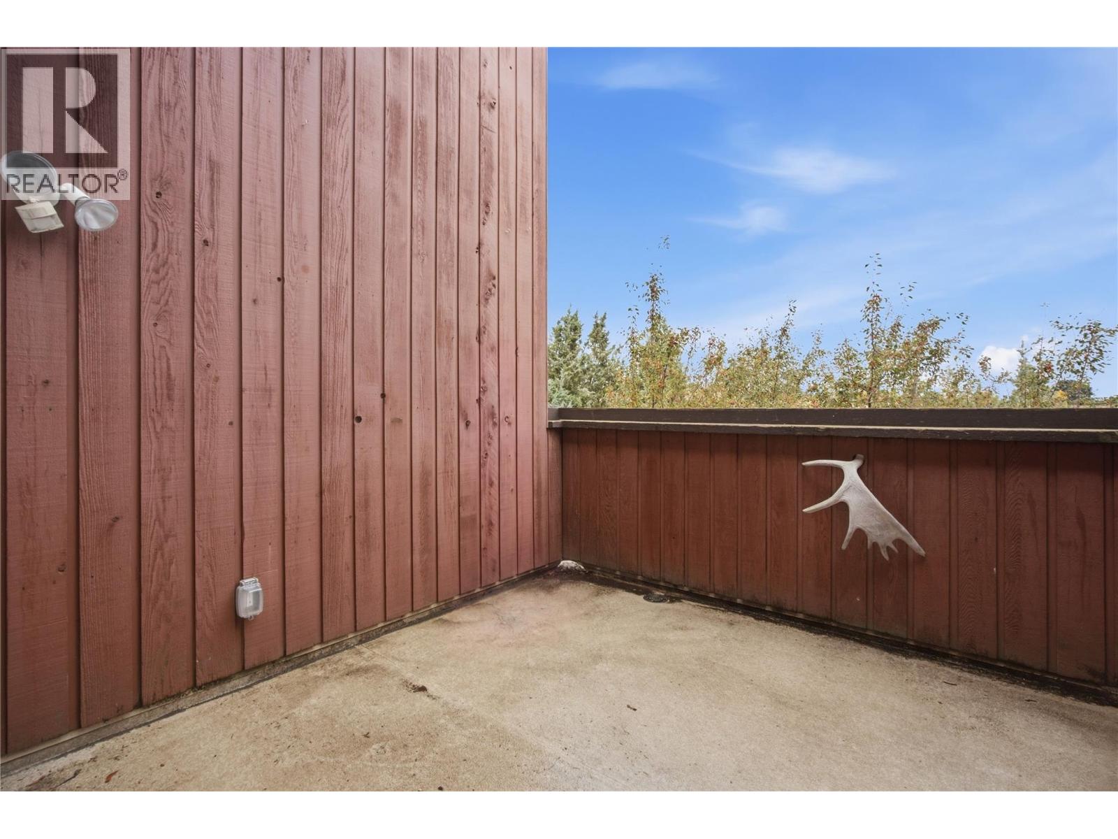 #53 1435 Summit Drive - 14