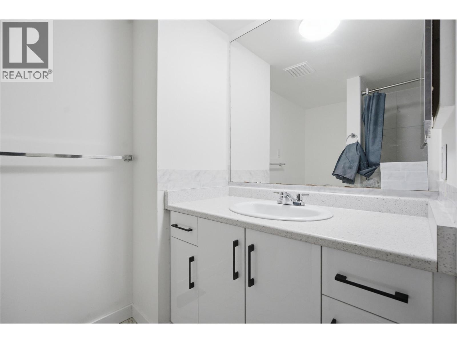 1435 Summit Drive Unit# 53, Kamloops