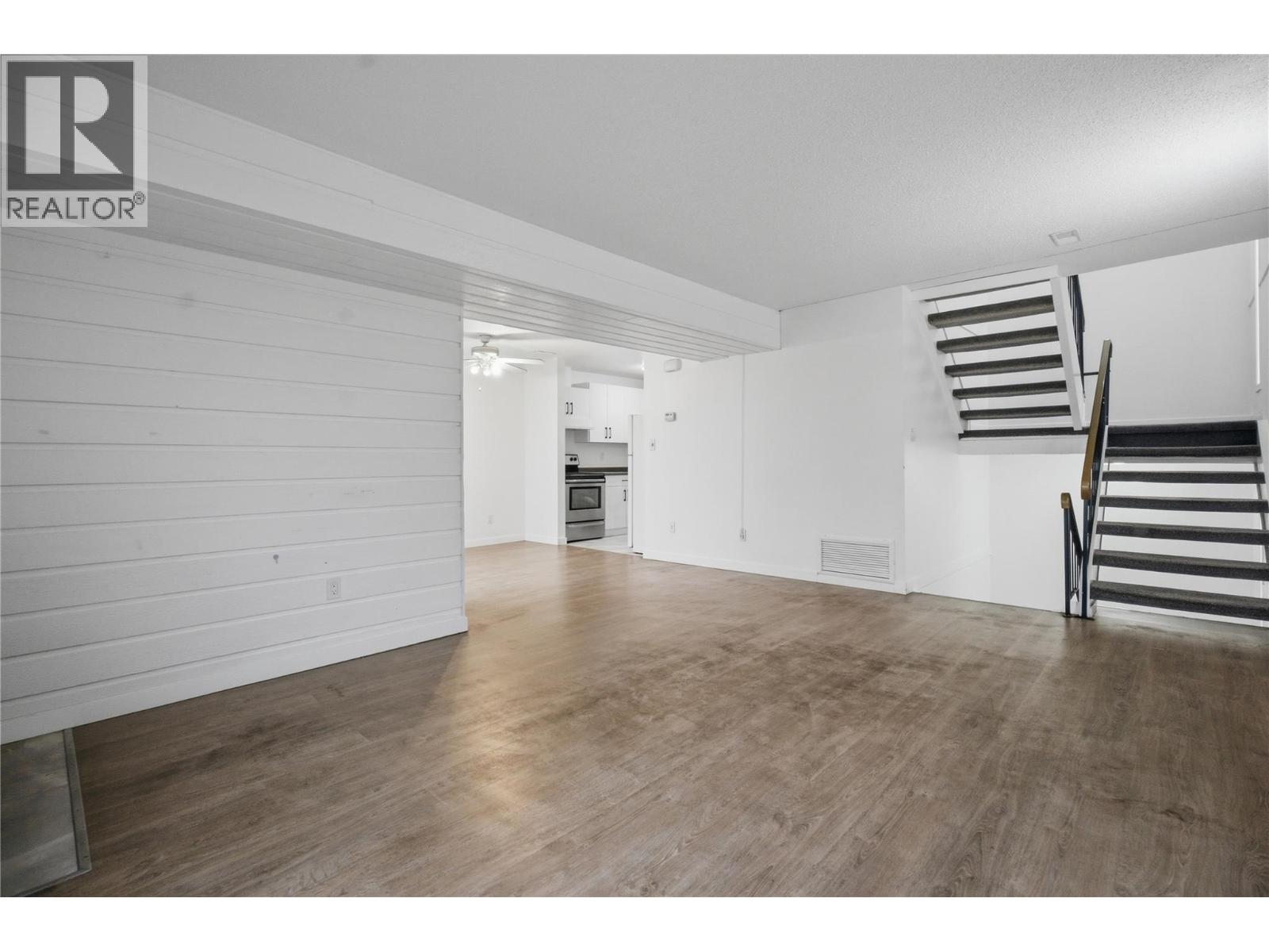 1435 Summit Drive Unit# 53, Kamloops