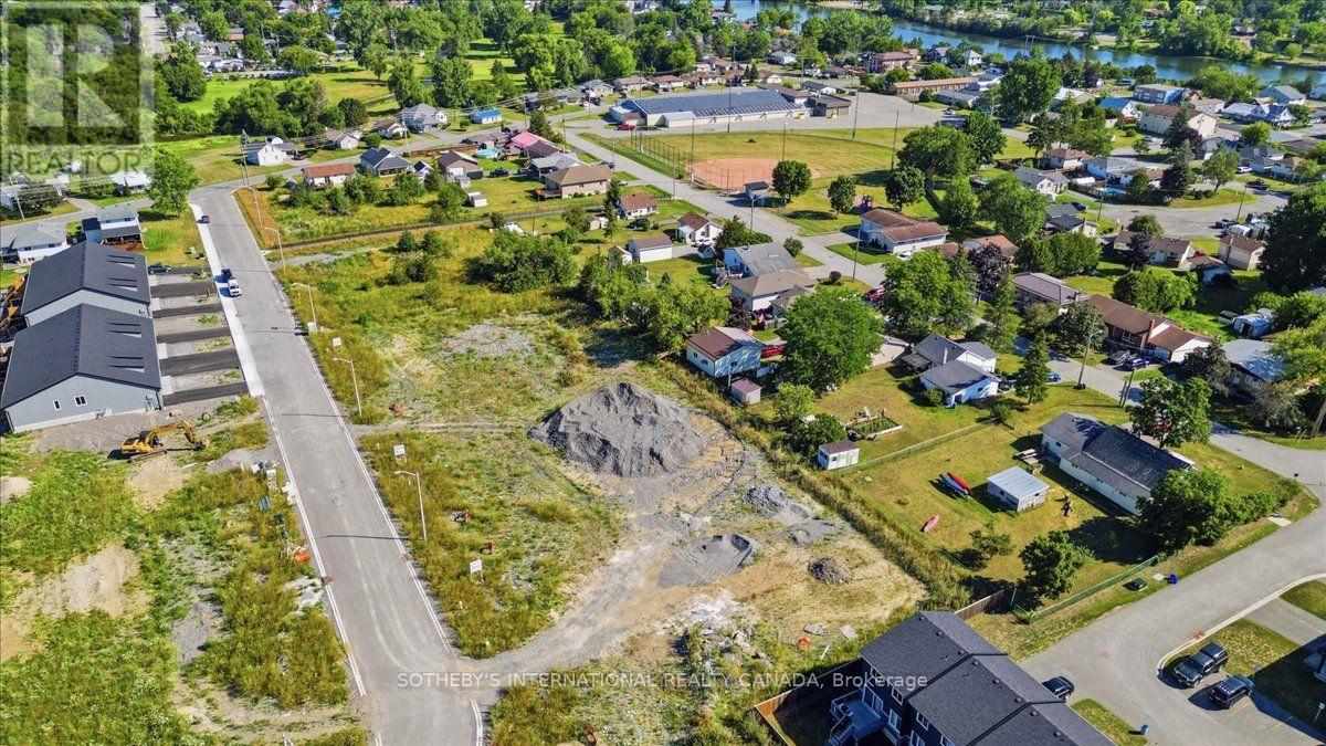 79-85 Patrick Drive, Quinte West, ON photo 4