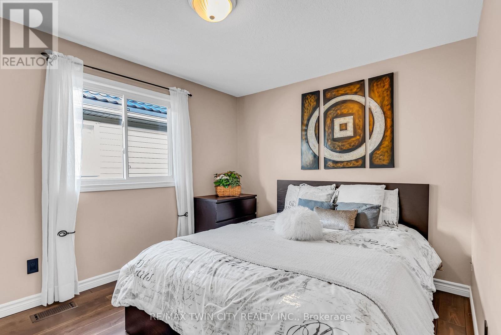 193 Mountain Laurel Crescent, Kitchener, ON photo 23