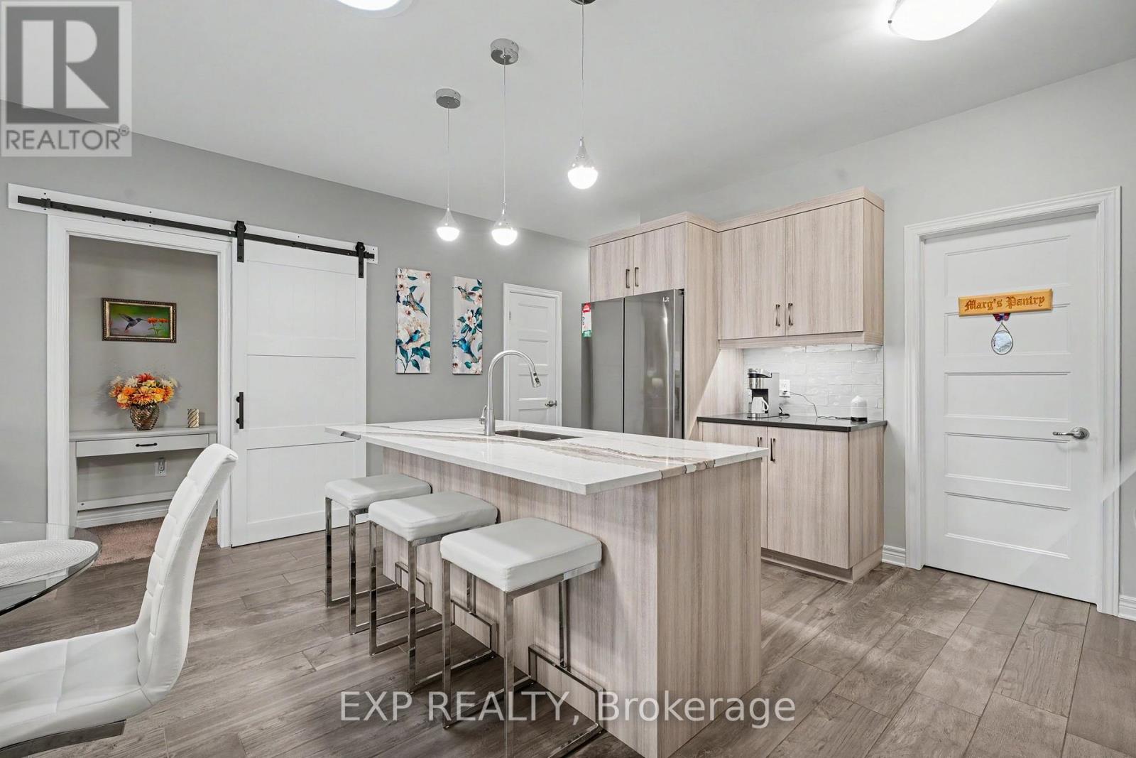 49 CAMPBELL STREET - 14