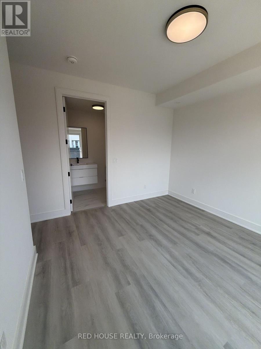 41 Everett Common — photo 30