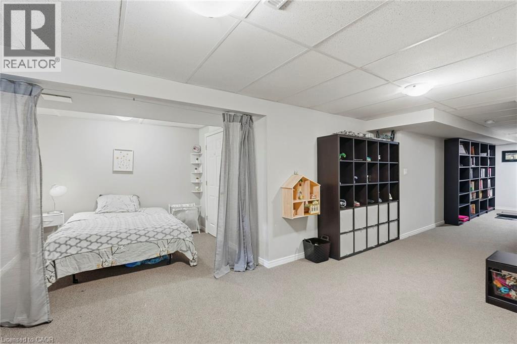 1076 RYCKMAN Common - 31