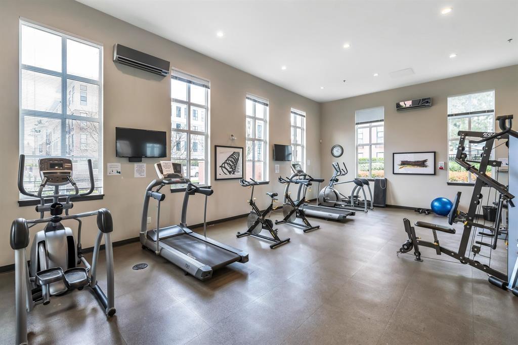 426 15168 33 AVENUE, Surrey