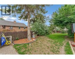 8 Ross View Bay Se, Medicine Hat, AB T1B3H9 Photo 37