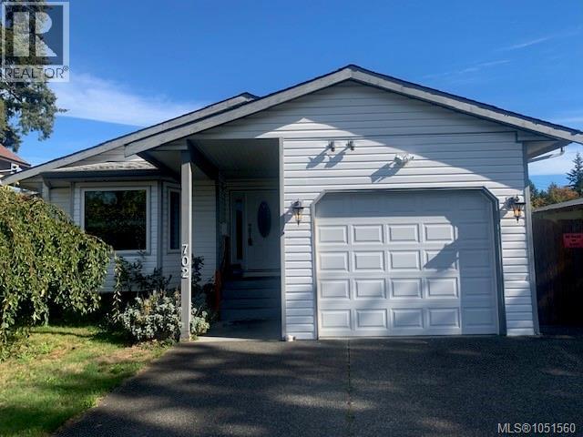 702 Hamilton Ave - 1