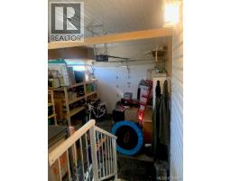 702 Hamilton Ave, Nanaimo, BC V9R4G6 Photo 17