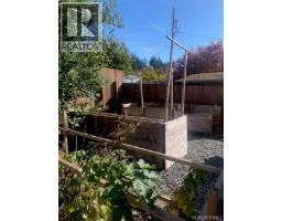 702 Hamilton Ave, Nanaimo, BC V9R4G6 Photo 19