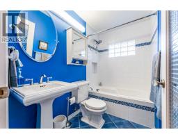 52 Windermere Road SW - photo 11