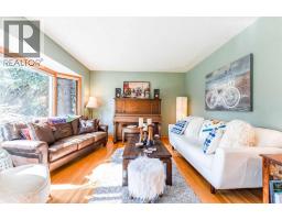 52 Windermere Road SW - photo 3