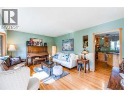 52 Windermere Road SW - photo 5
