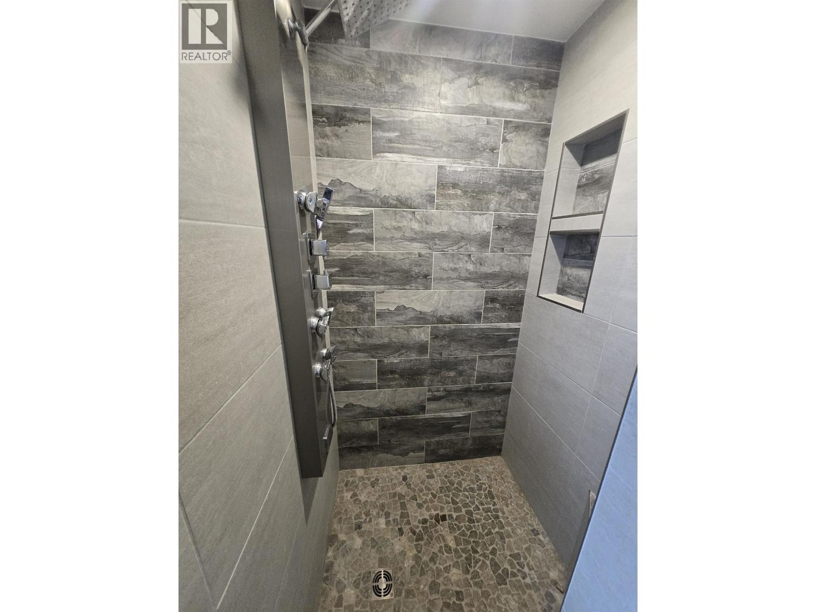 241 S ENEMARK ROAD, Quesnel