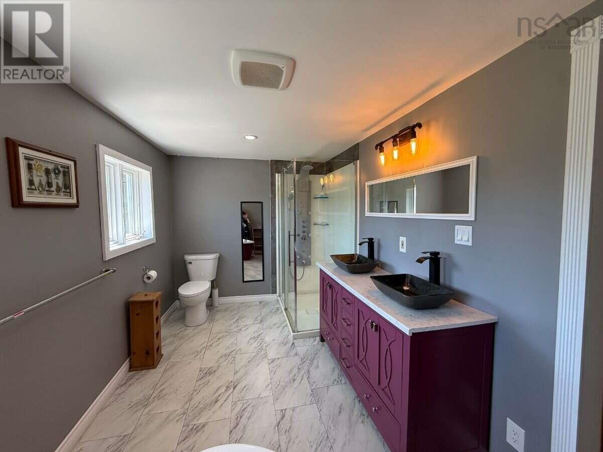 4320 Granville Road - 39