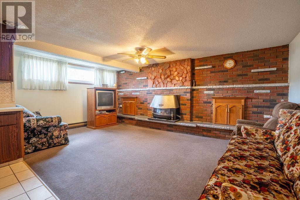 285 Spadina AVE - Image 29