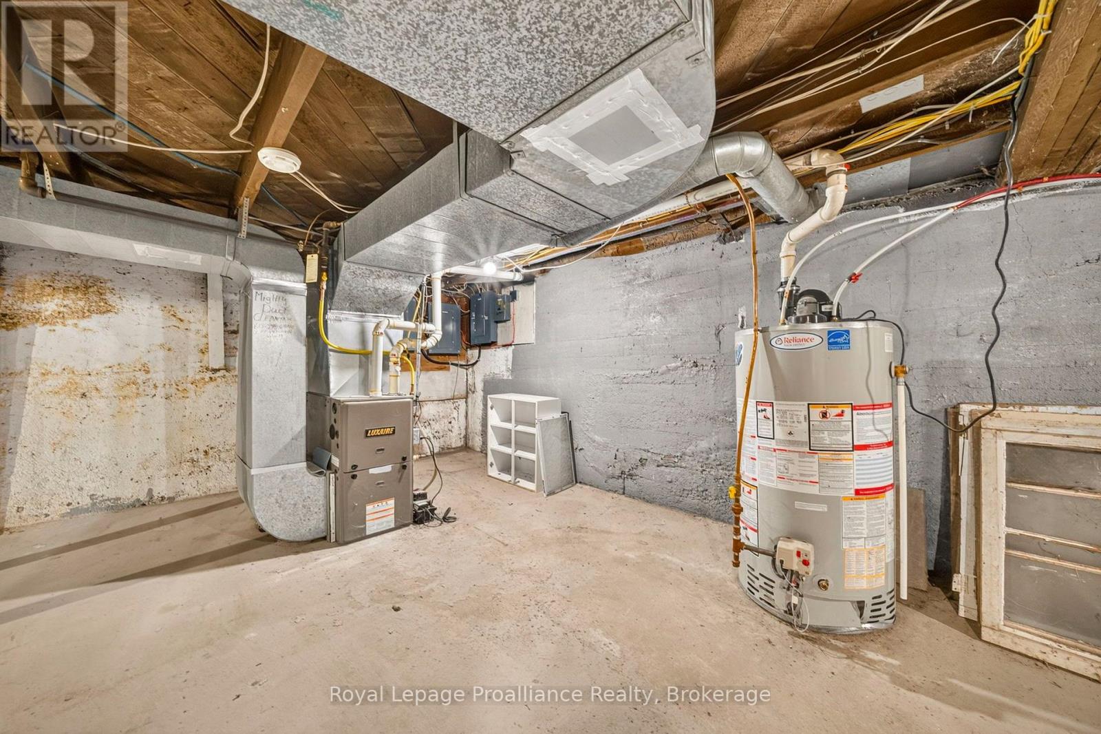 37 Lorne Avenue, Quinte West, ON photo 47