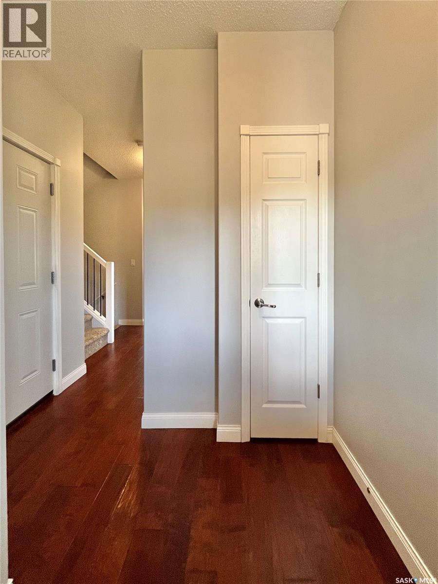 #38 McKenzie LANE - Image 3