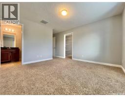38 Mckenzie Lane, White City, SK S4L0B2 Photo 17