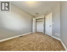 38 Mckenzie Lane, White City, SK S4L0B2 Photo 24