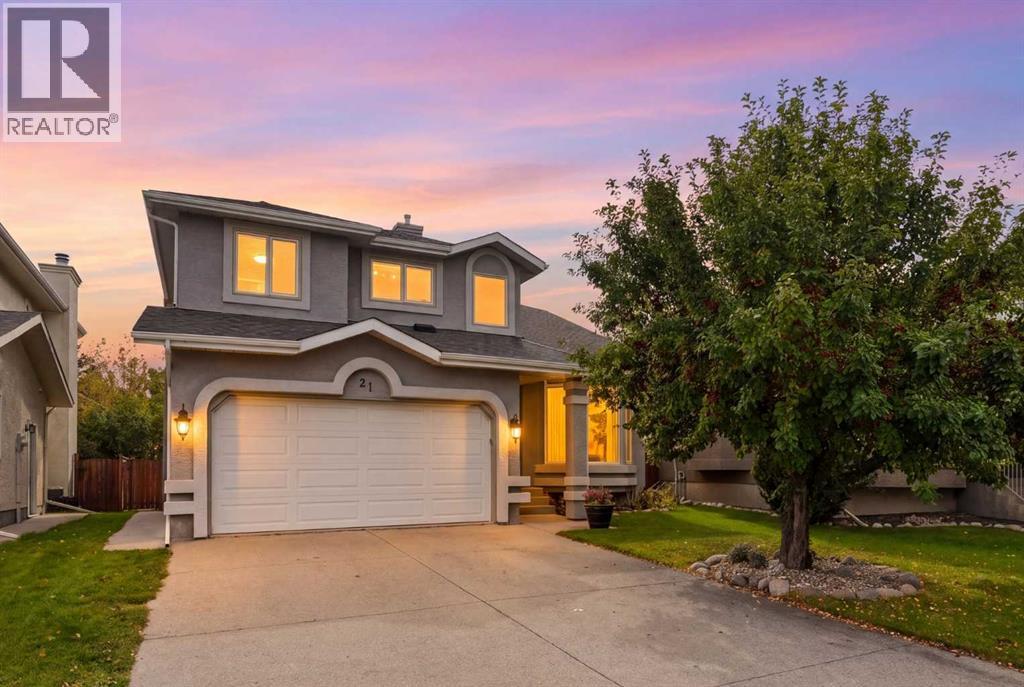 21 Mt Robson Close SE - 1
