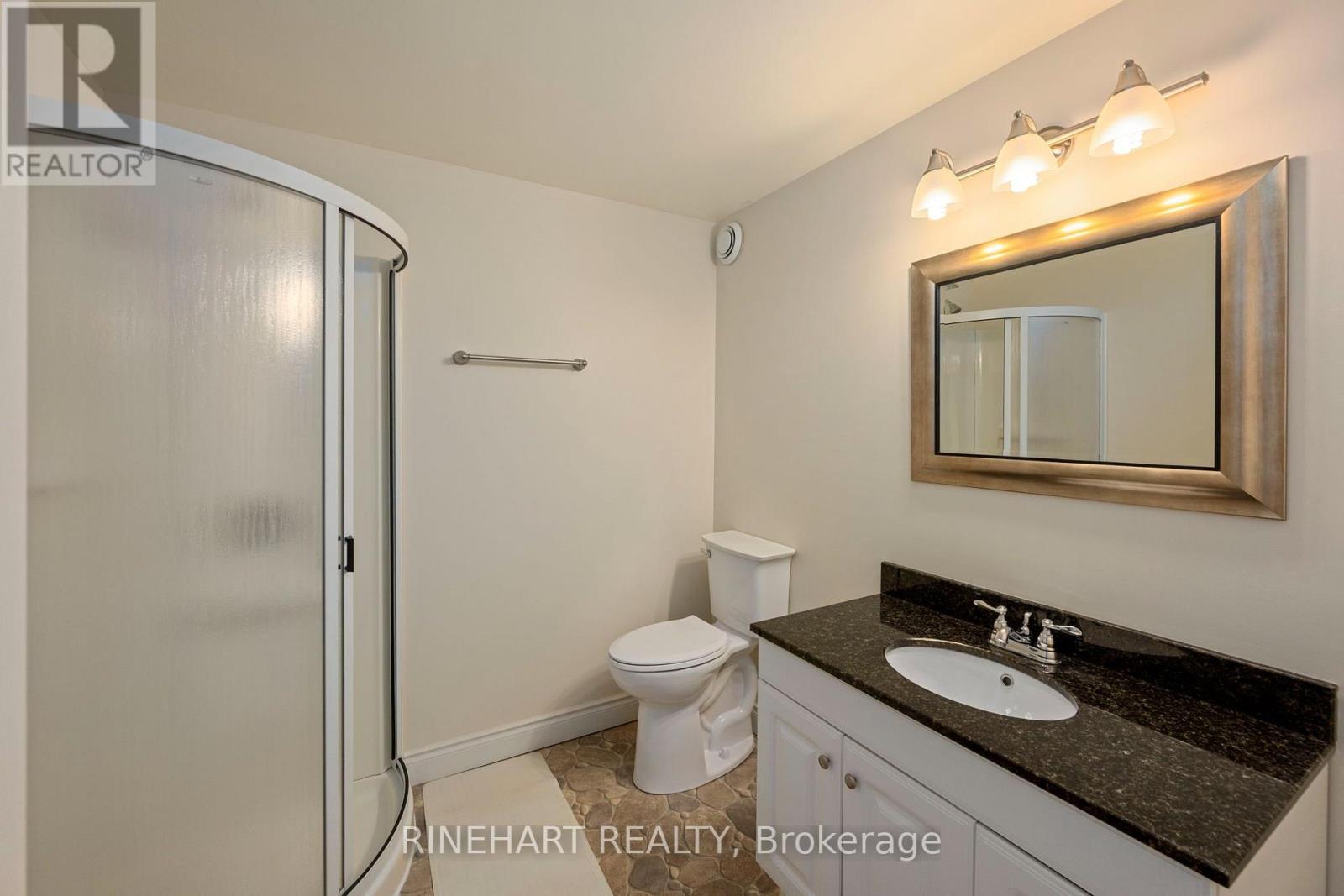 #17 121 MEADOWCREEK DRIVE - Image 24