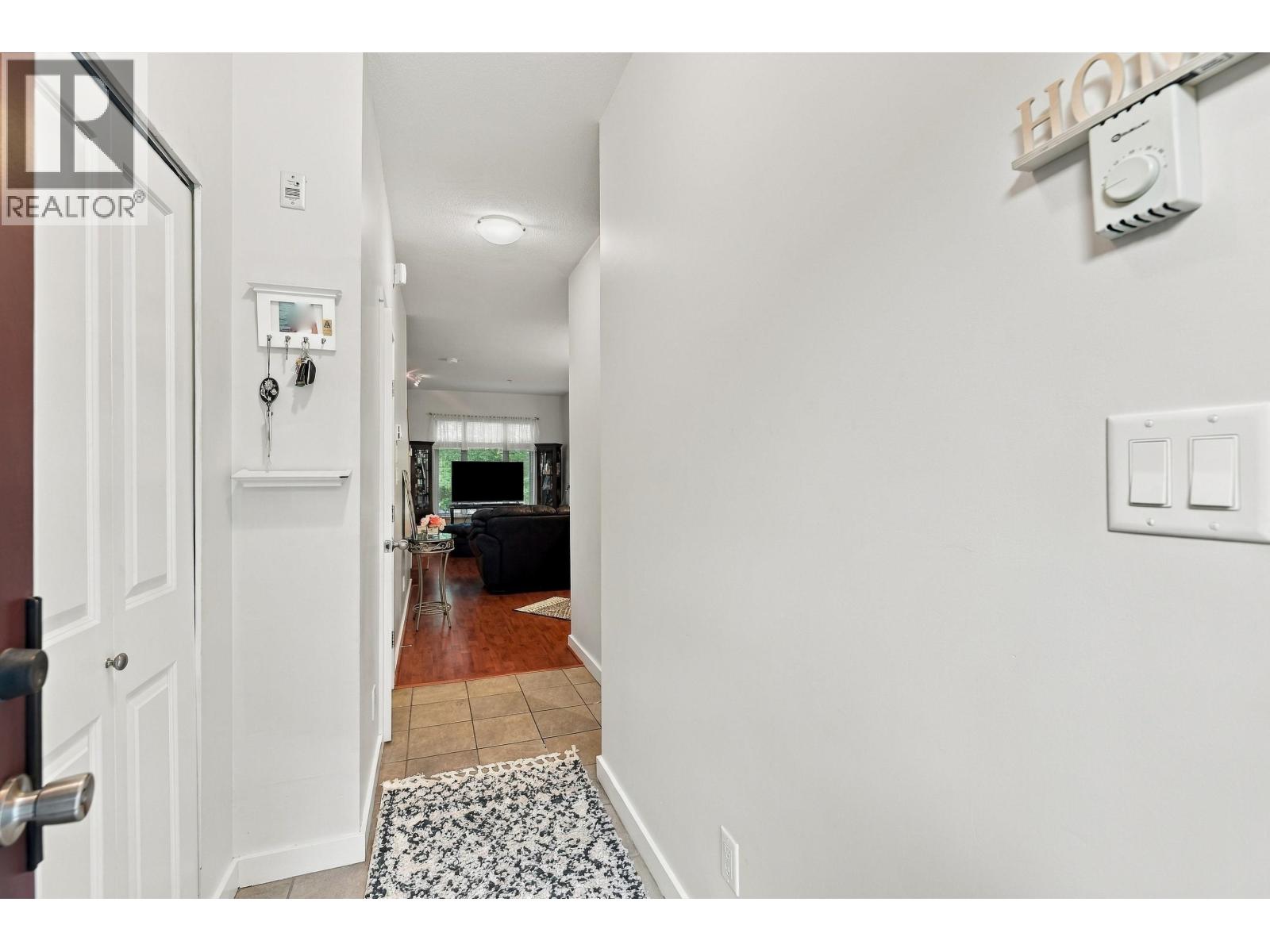 246 600 PARK CRESCENT, New Westminster