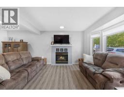 Bedroom - 109 Patina Park Sw, Calgary, AB T3H3E2 Photo 6
