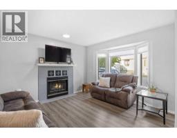 4pc Bathroom - 109 Patina Park Sw, Calgary, AB T3H3E2 Photo 7