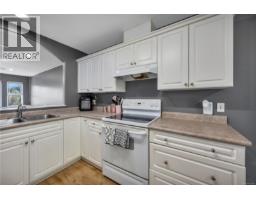 Living room - 4780 Fairbrook Cres, Nanaimo, BC V9T6M6 Photo 11